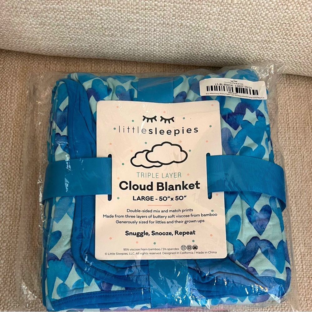 Little Sleepies Blue Watercolor Hearts Triple-Layer Bamboo Viscose Cloud Blanket